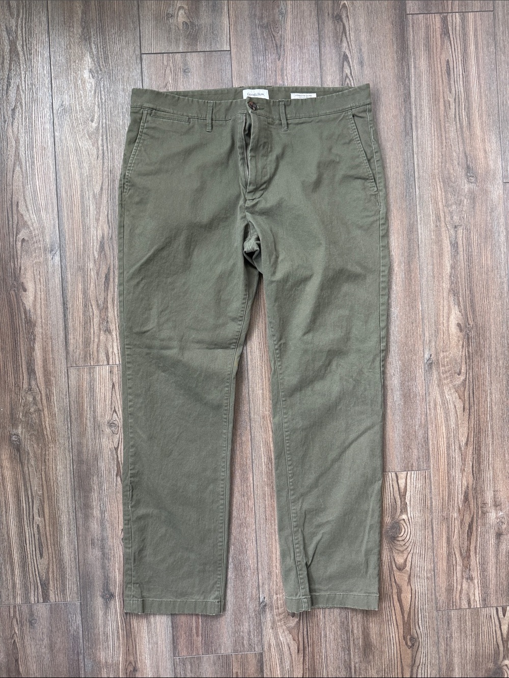 Goodfellow & Co Olive Green Men’s Chino Pants